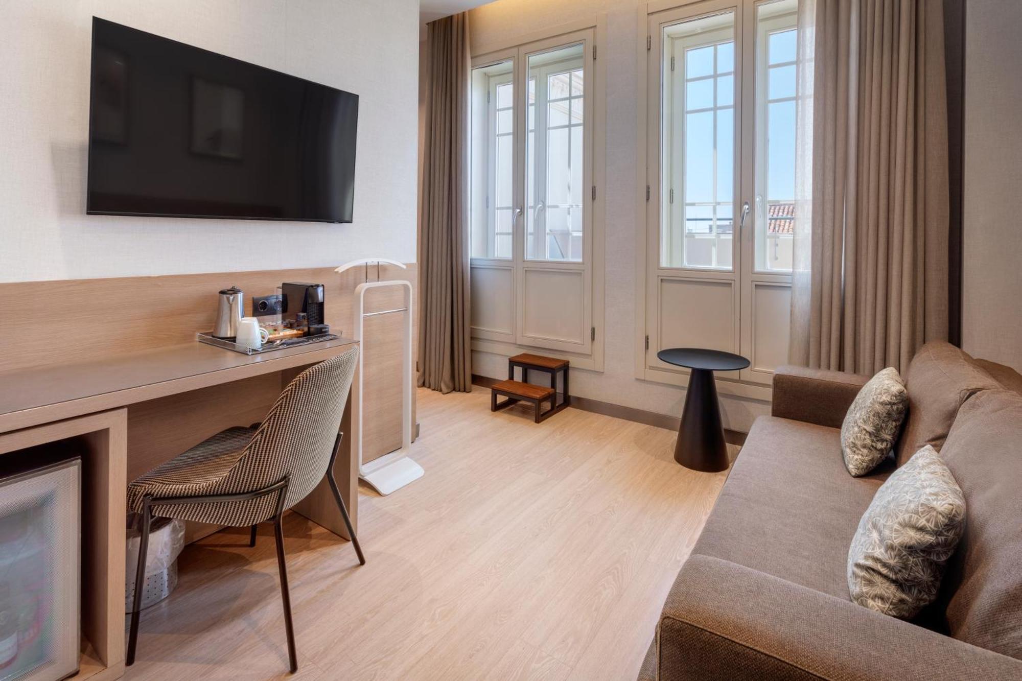 Hotel Catalonia Atocha 4*